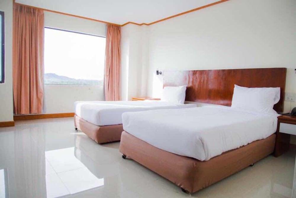 Sinkiat Thani Hotel Satun Exteriör bild