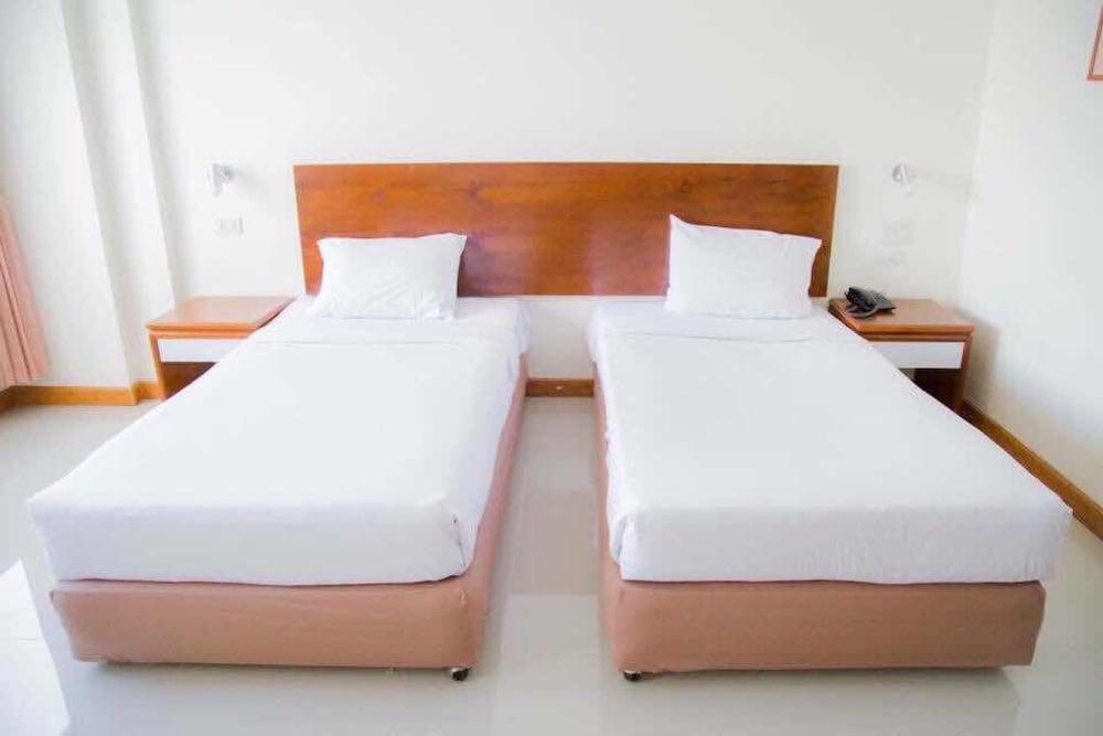 Sinkiat Thani Hotel Satun Exteriör bild
