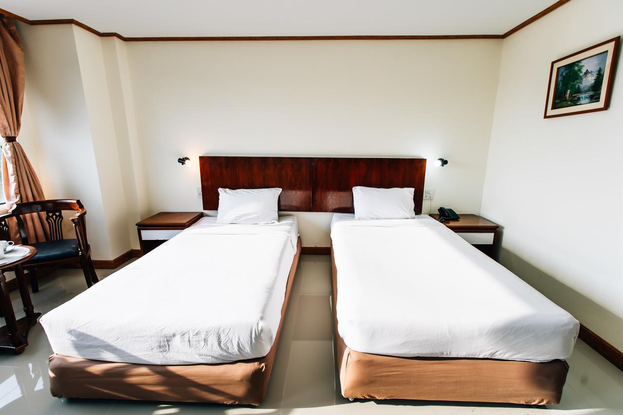 Sinkiat Thani Hotel Satun Exteriör bild