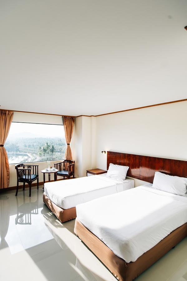 Sinkiat Thani Hotel Satun Exteriör bild
