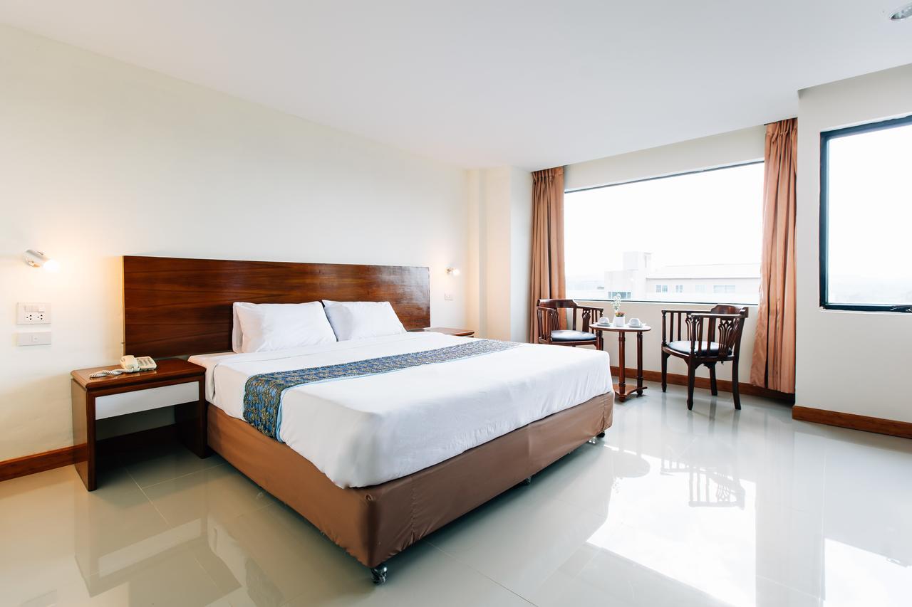 Sinkiat Thani Hotel Satun Exteriör bild