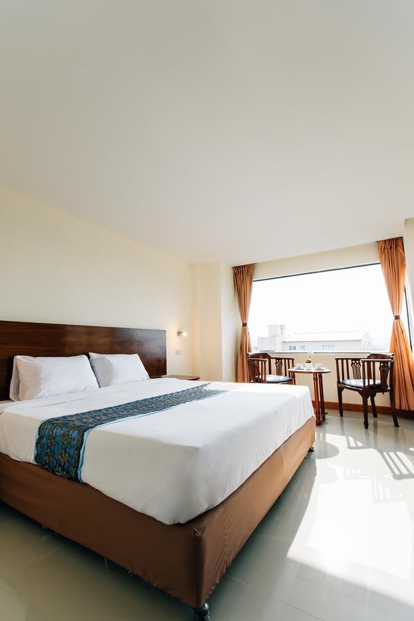 Sinkiat Thani Hotel Satun Exteriör bild